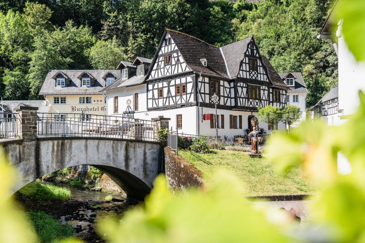 Landgasthof zur Burg Grenzau Höhr-Grenzhausen Exterior foto