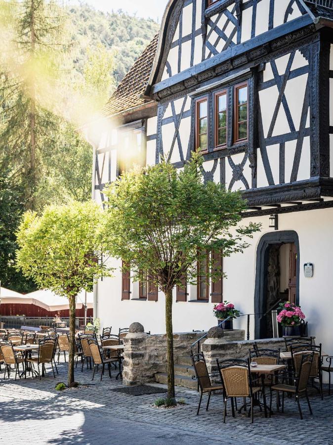 Landgasthof zur Burg Grenzau Höhr-Grenzhausen Exterior foto